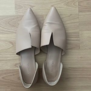 Vince nude-colred pointed flats